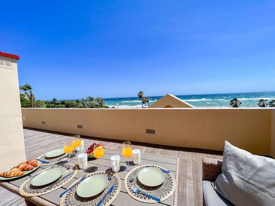 Oleholidays 1133 Romana Playa Primera Linea Playa Marbella Exterior photo